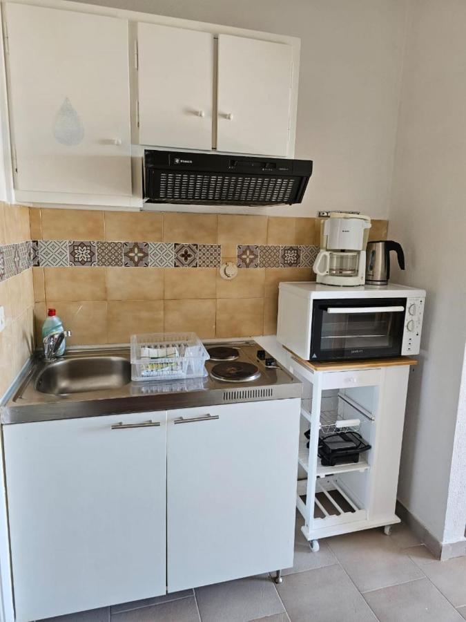 Standart Apartments , Glyfada Beach מראה חיצוני תמונה